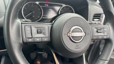 Nissan Qashqai 1.3 DiG-T MH Acenta Premium 5dr Petrol Hatchback